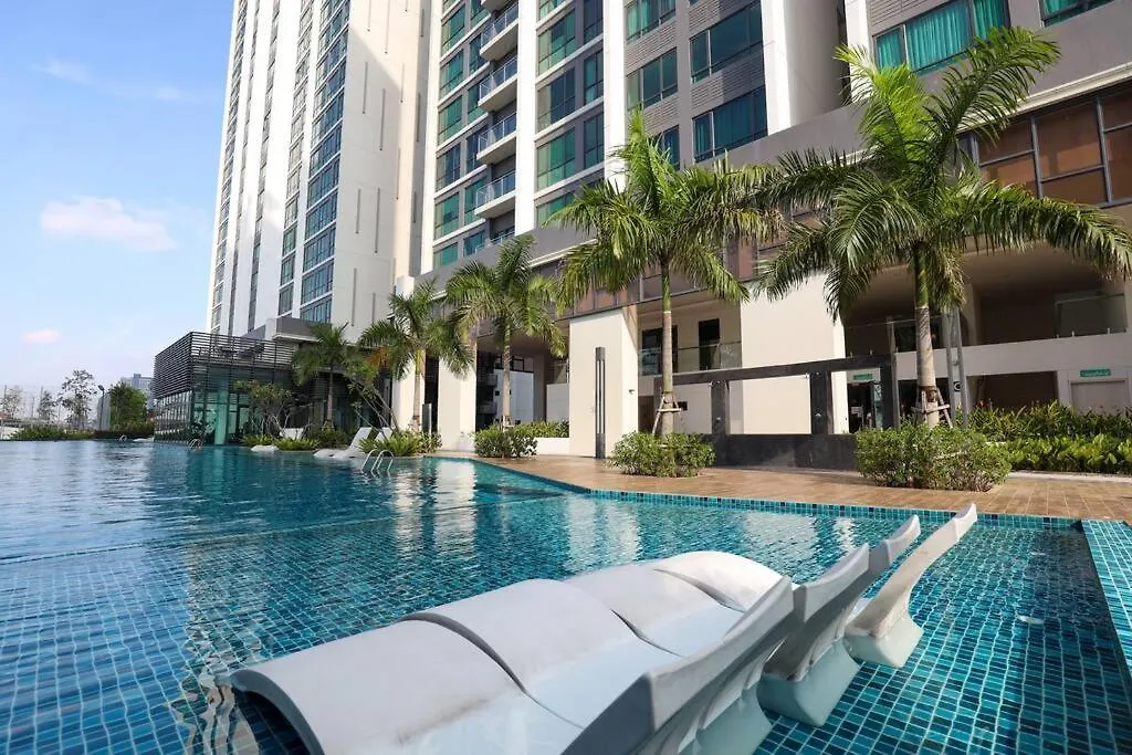 Elegant Homes 9Pax 5Bed Sunway Pyramid-Lagoon 2 Car Park Petaling Jaya Malaysia