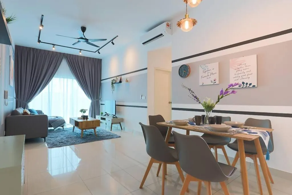 Elegant Homes 9Pax 5Bed Sunway Pyramid-Lagoon 2 Car Park Petaling Jaya Apartment